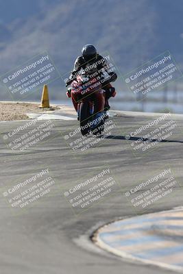 media/Jan-15-2026-Racers Edge (Thu) [[dfebeb70ab]]/3-B Group/Session 1 (Turns 9 and 8)/